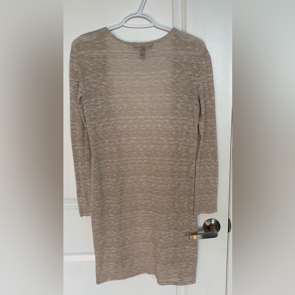 Flowy Long Cardigan - Picture 2 of 3